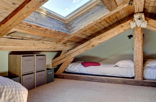 Le Praz Ski Chalet | Chalet rénové au cœur du village, proche des pistes, 9 pers, WiFi inclus - FR-1-514-20