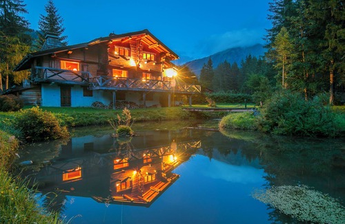 Chamonix-Mont-Blanc Ski Chalet | Chalet Tre la Vieux for 14 + Garden, Argentière (Chamonix), France