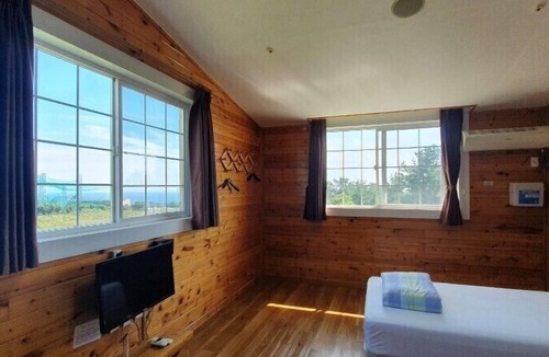 Daecheon-dong Hotel | Chamonix Resort