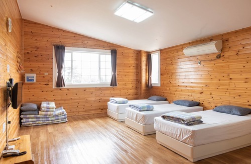 Daecheon-dong Hotel | Chamonix Resort