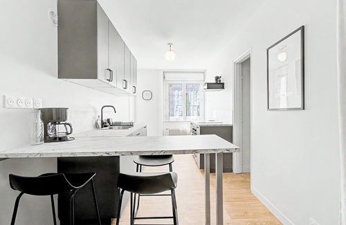 Annecy Apartment | Champs Fleury – A comfortable flat in a quiet neighbourhood