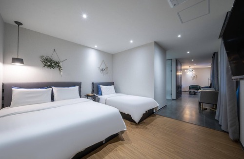 Masan Hotel | Changwon Masan Brown Dot Masan Yangdeok