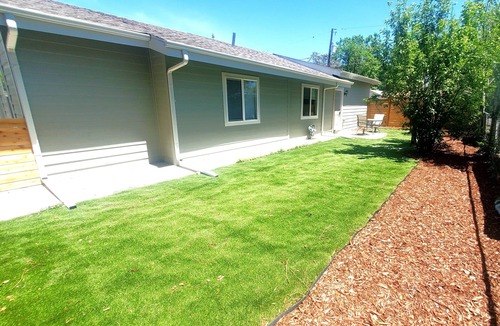 Barnum House | Charming 3-bedroom house with AC and WiFi in enjoyable Denver