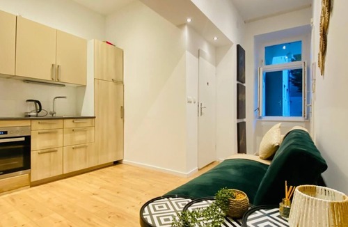 Ottakring Apartment | Charming 4 Bedroom Apartment Ottakring