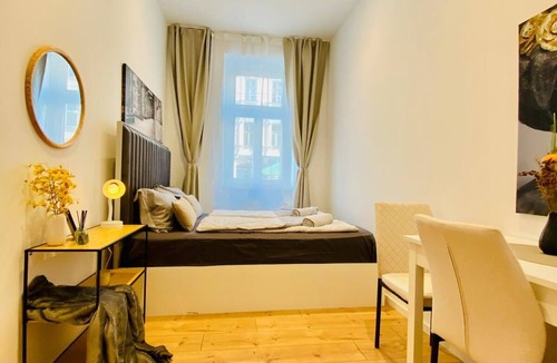 Ottakring Apartment | Charming 4 Bedroom Apartment Ottakring