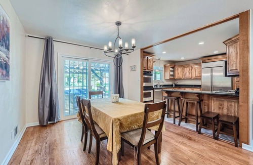 Northglenn House | Charming 4-bedroom house in Northglenn with AC, WiFi. Enjoy your stay!