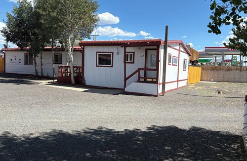 Walden House | Charming 4-bedroom mobile home in Walden perfect for families