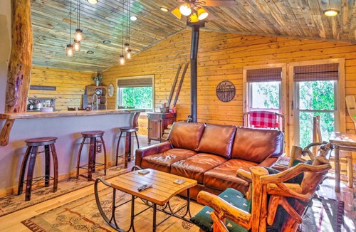 Indian Mountain House | Charming Jefferson Retreat with Deck and Grill!