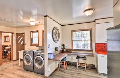 Leadville North House | Charming Leadville Retreat w/Private Hot Tub