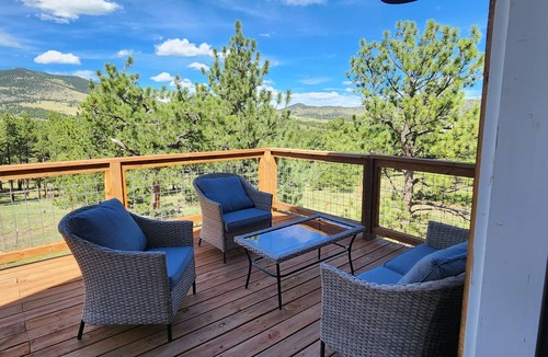 Guffey House | Charming mountain barndominium on 44 acres! Views, beautiful barndominium!