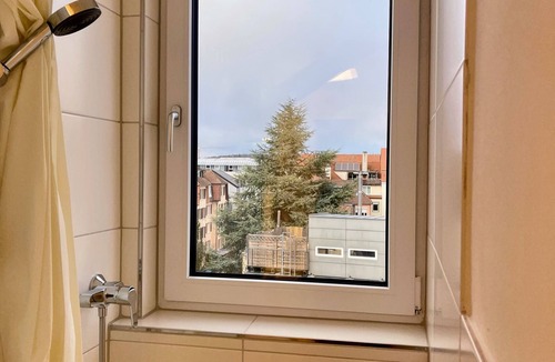 Altstadt Apartment | Charming Old Town Loft in Konstanz with Rooftop Terrace -sleeps 4.