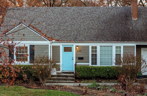 Prairie Village House | Charming Prairie Village Retreat w/Office!