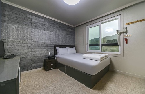 Cheongsong Hotel | Cheongsong Gallery