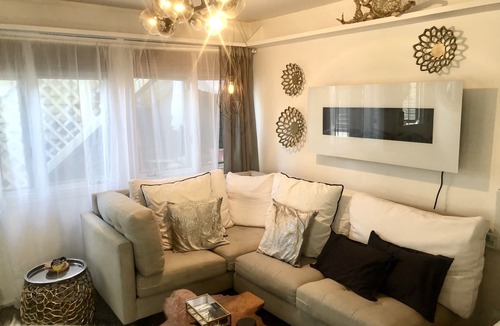 Cherry Creek House | Cherry Creek Chic Retreat🍒