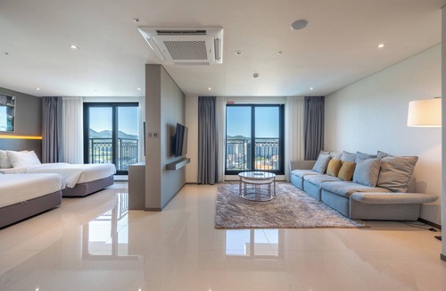 Gyeongju Hotel | Chestertons GyeongJu