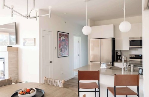Fraser Condo | Chic Condo - Near Town and Trails - Hot Tub - Deck