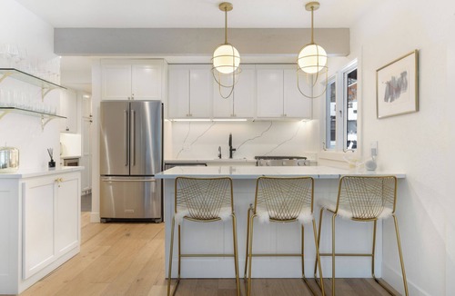 Vail House | Chic Mtn Home On Gore Creek, Private Hot Tub, On Vail Bus Route - Completely Renovated