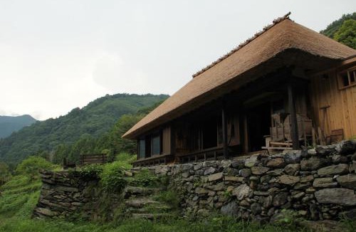 Miyoshi Cabin | Chiiori