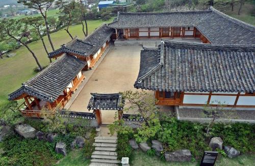 Yeoncheon Hotel | Chosun Royal Family Hotel