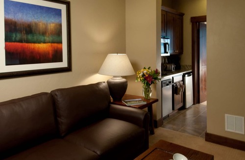 Breckenridge Apartment | Christmas at Grand Lodge on Peak 7- 2BR- 2B Dec 21 -28,2024