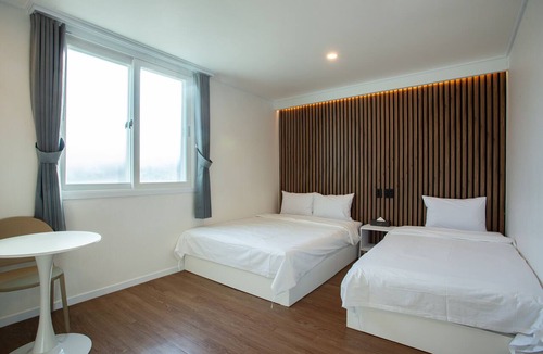 Chuncheon Hotel | Chuncheon Hotel Gongjicheon 2nd Branch