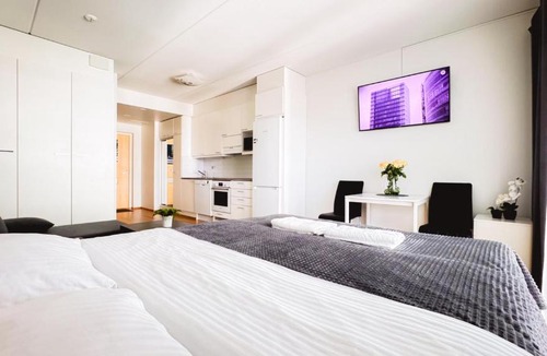 Oulu Apartment | City center 1R studio with perfect view, parking