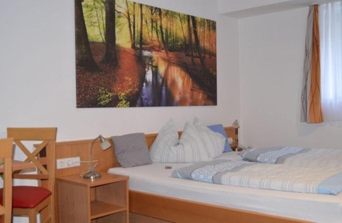 Boeblingen Bed & Breakfast | City Hotel