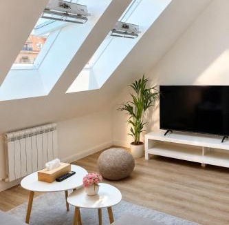 Petrska ctvrt Apartment | Cityview Center Prague 1 Modern Apartment Old Town