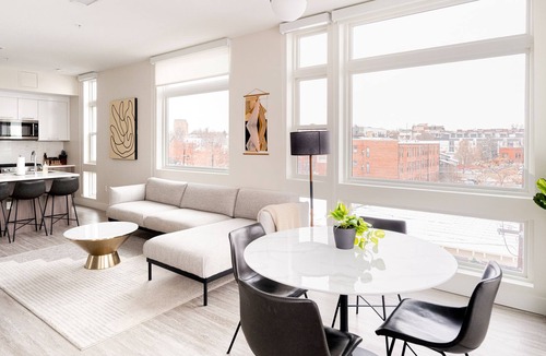 Highland Condo | Classic Contemporary Loft with View | Espadín LoHi