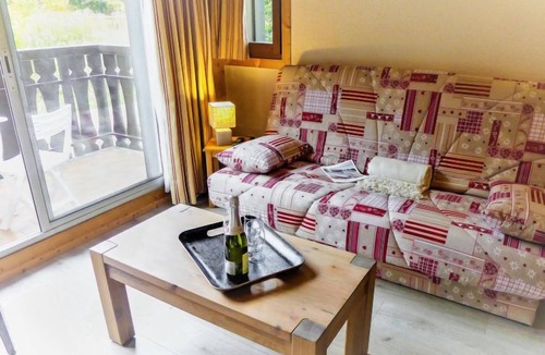 Chamonix City Centre Apartment | Clos du Savoy by Interhome
