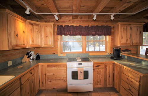 Pagosa Springs Cabin | Close to Town, Secluded Feeling. Hike, Fish, Hot Tub!