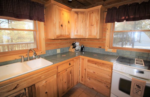 Pagosa Springs Cabin | Close to Town, Secluded Feeling. Hike, Fish, Hot Tub!