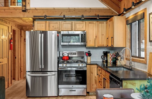 Alma Cabin | Cloud 9 Cabin-Hot Tub-25min to Breck
