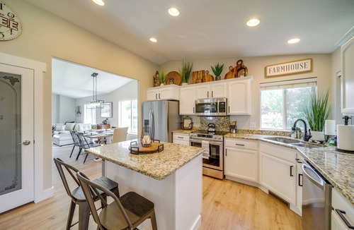 Coeur d'Alene Cottage | Coeur D'alene Vacation Rental ~ 4 Mi to the Lake!