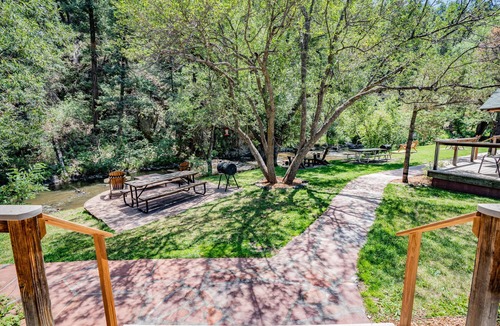 Evergreen Cabin | Colorado Bear Creek Cabin 8