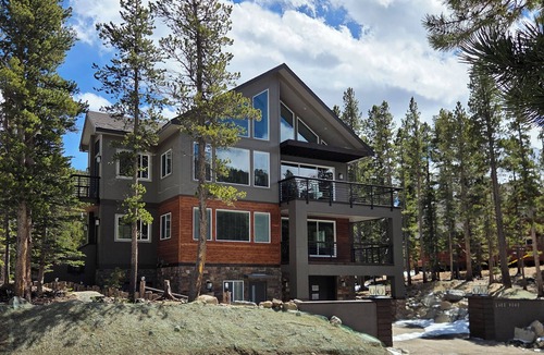 Saint Mary's Cabin | Colorado Mountain Retreat - A peaceful Lake View Cabin with Amazing Views!