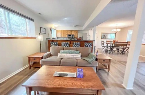 Cascade House | Colorado's best getaway and adventure located at the base of Pikes Peak #1