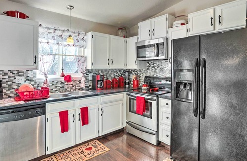 Southeast Colorado Springs House | Colorado Springs House: 5 Mi to Downtown