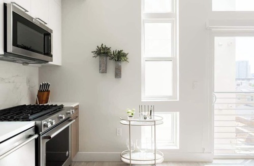 Highland Condo | Colorful Western Vibe | Pet-Friendly | Zuni Lofts