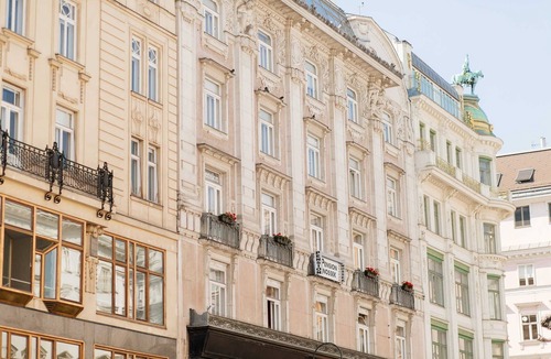 Innere Stadt Bed & Breakfast | Comfort Suite - Pension Nossek *