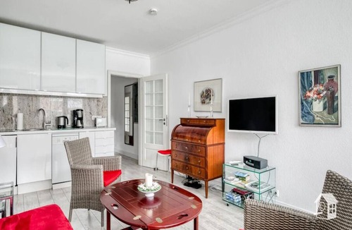 Niendorf Apartment | Comfortable 2-room apartment near the subway in a quiet location