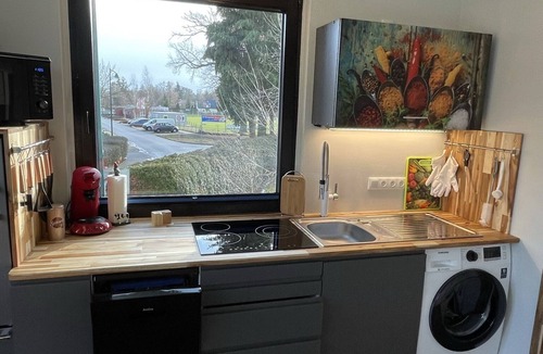 Rangsdorf Apartment | ⭐️⭐️⭐️⭐️ Comfortable apartment with a wallbox for electric cars + air conditioning