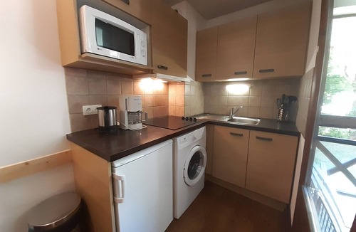 Brides-les-Bains Apartment | Comfortable studio for 4, shaded balcony, parking & wifi