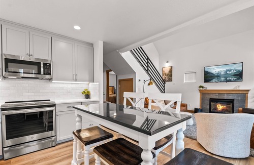 Dover Bay House | Comfy & close to Lake Pend Oreille & Schweitzer