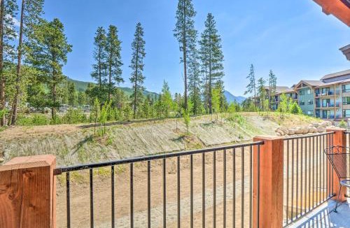 Lakeside Village House | Condo 2 Mi to Keystone Resort: Relax Fireside!