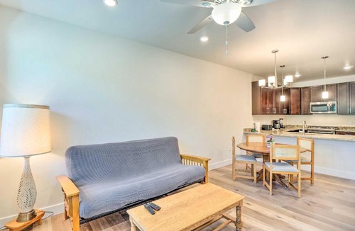Lakeside Village House | Condo 2 Mi to Keystone Resort: Relax Fireside!