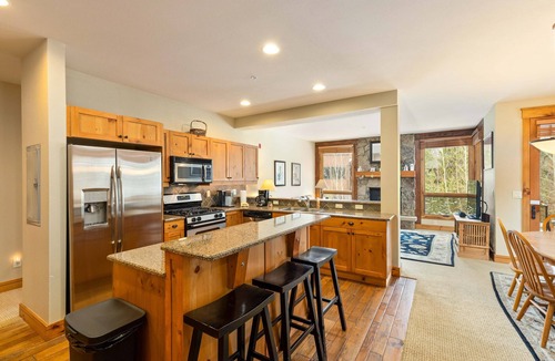 Keystone House | Condo Nestled in the Woods/On Shuttle Route to Slopes/Shared Pool and Hot Tub