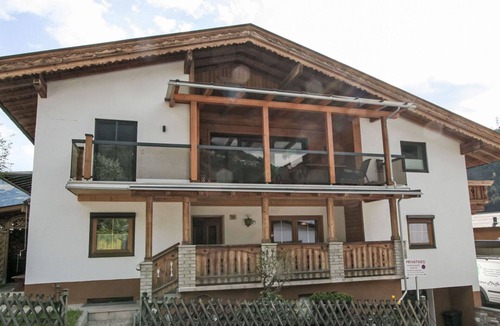 Laimach Apartment | Cosy apartment for 4 people with WIFI, TV, terrace and pets allowed
