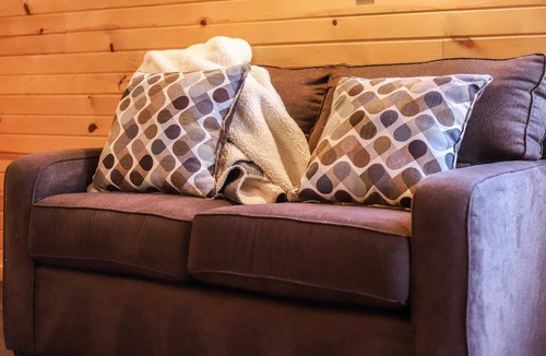 Lyons Cabin | Cottonwood Cabin-*HOT TUB* RMNP*Winter Getaway