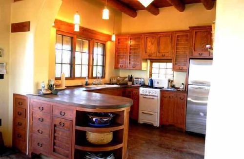 Valdez House | Coyote Mountain cabin retreat, serene exclusive privacy in the tall pines